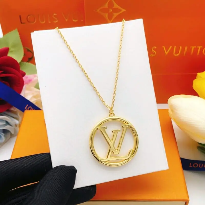 louis vuitton collier s_121447b4